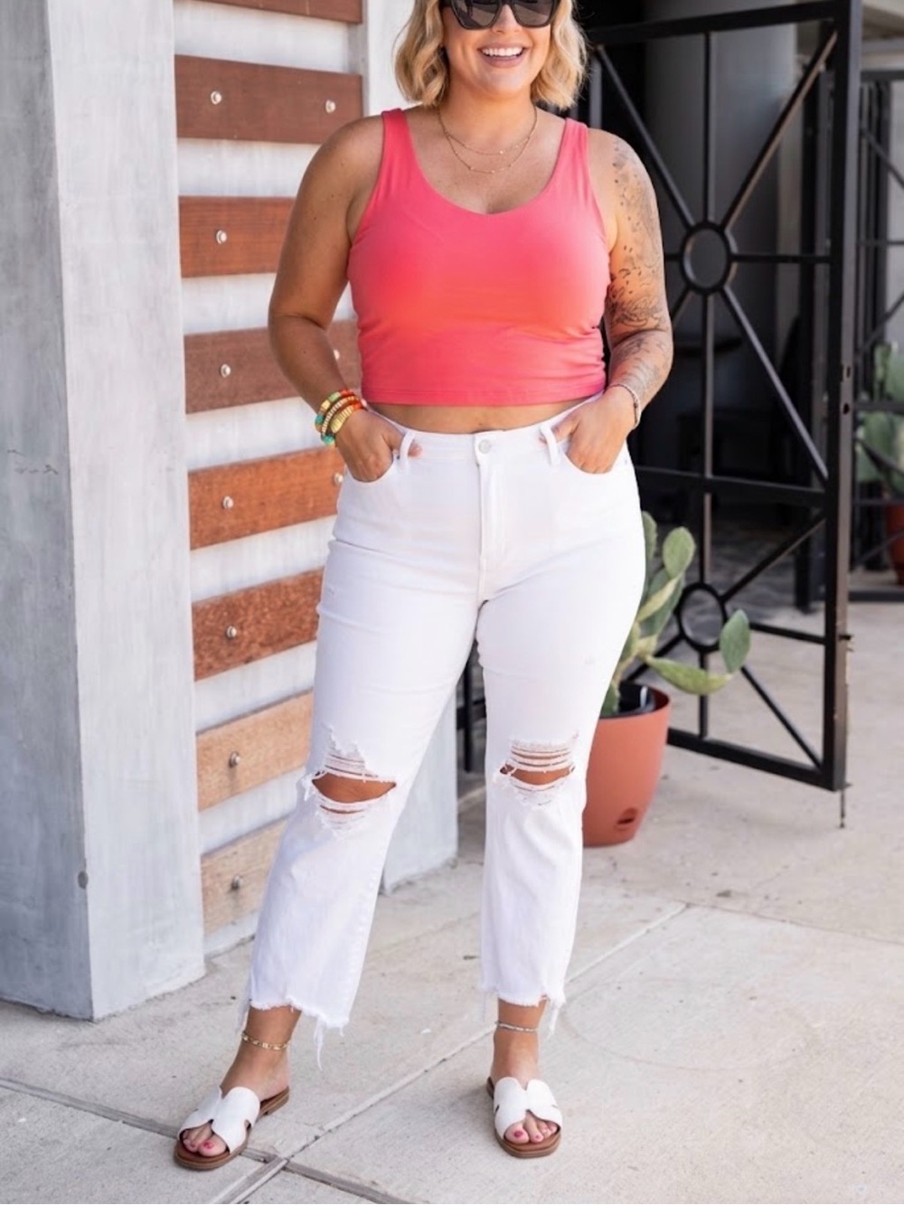 Risen High Rise White Distressed Straight Crop Jeans Plus Size 2XL NWT